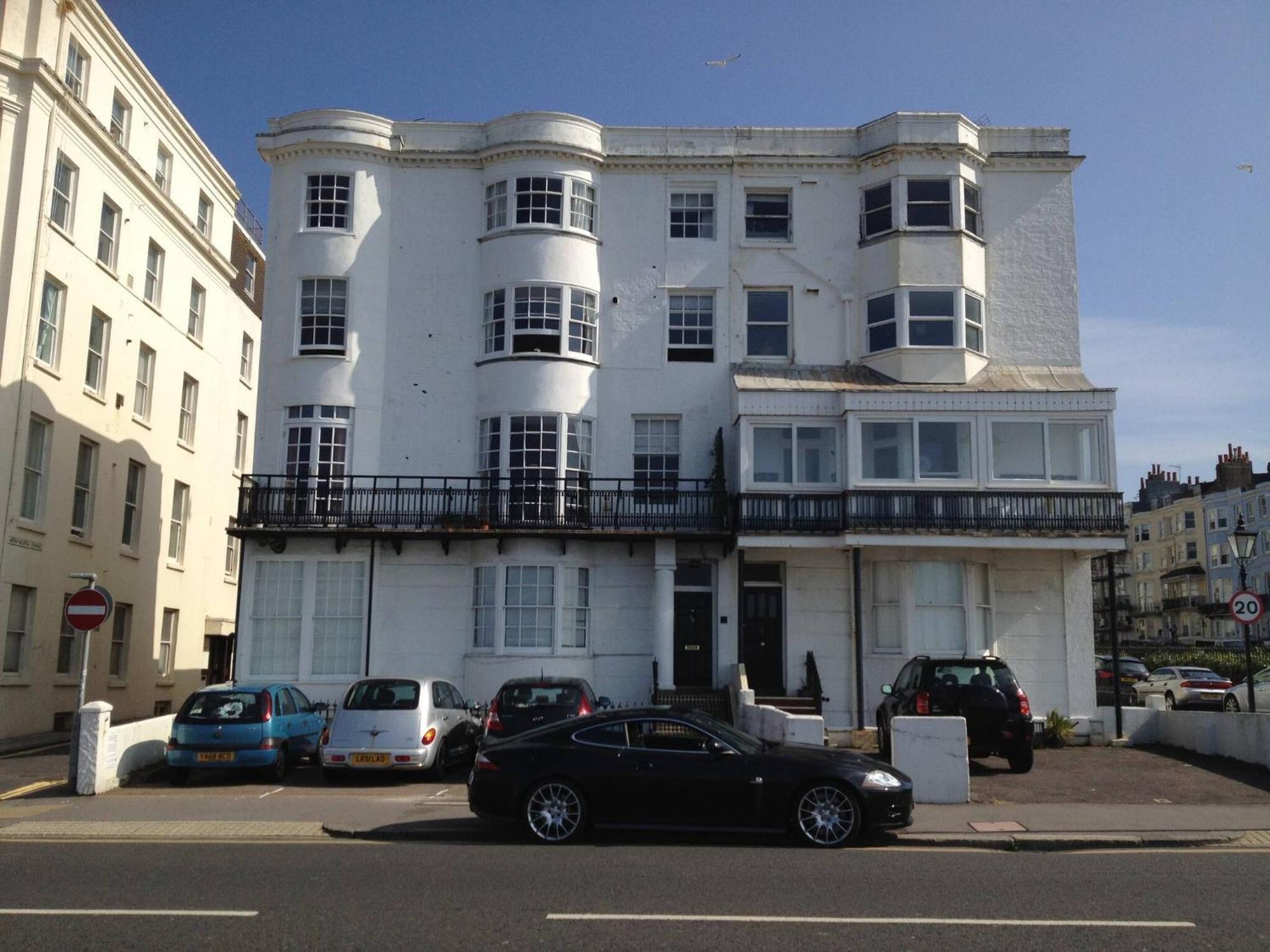 Seaview Regency Apartment With Private Parking Brighton Exterior foto