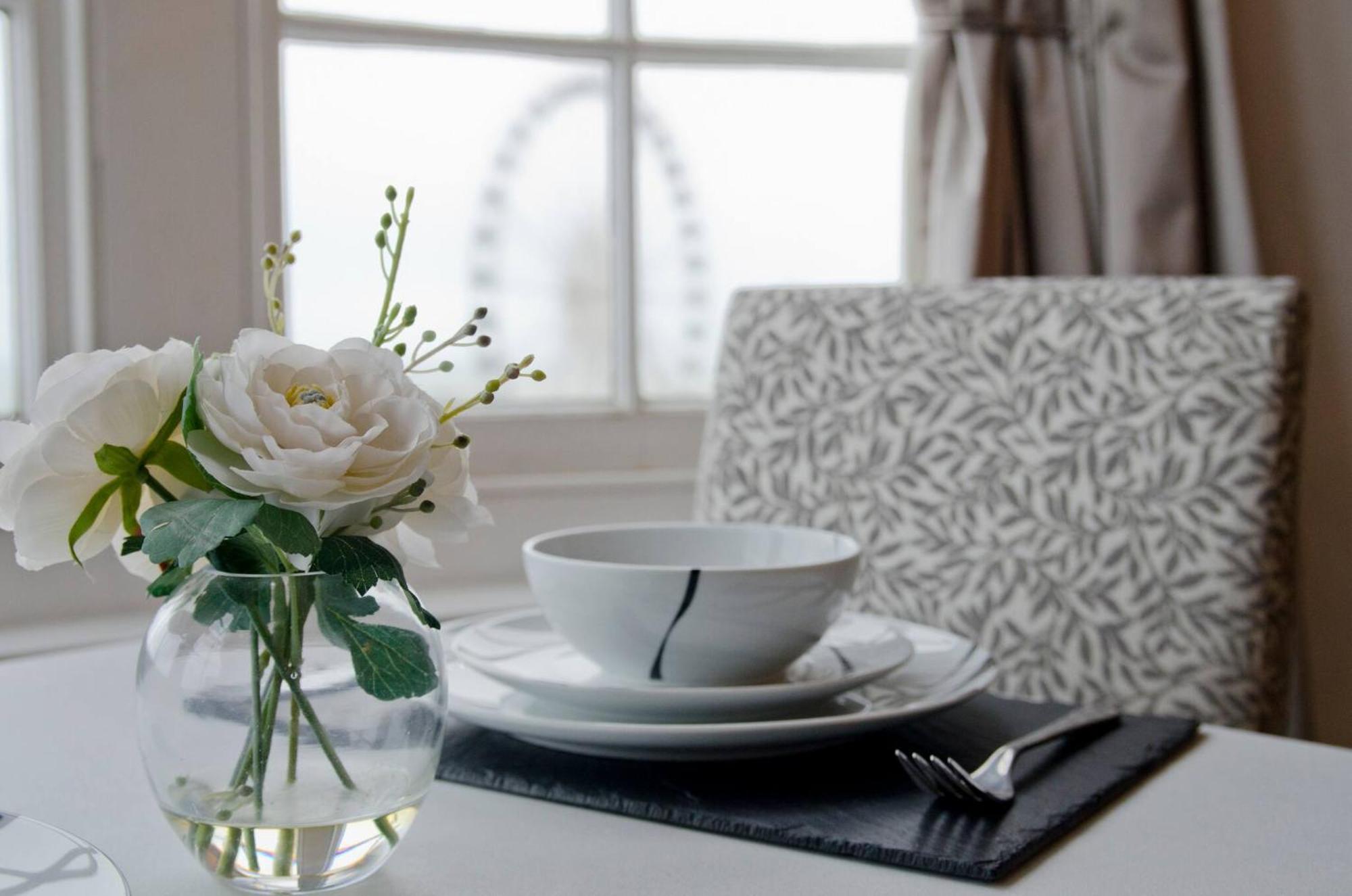 Seaview Regency Apartment With Private Parking Brighton Exterior foto